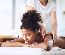 Massoterapeuta na Mooca - Massagem-relaxante- Geo
